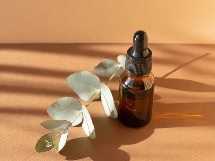 cajuput oil with therapeutic benefits